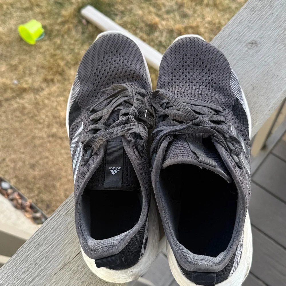 Adidas Men’s Black and Gray Athletic Sneakers 11M